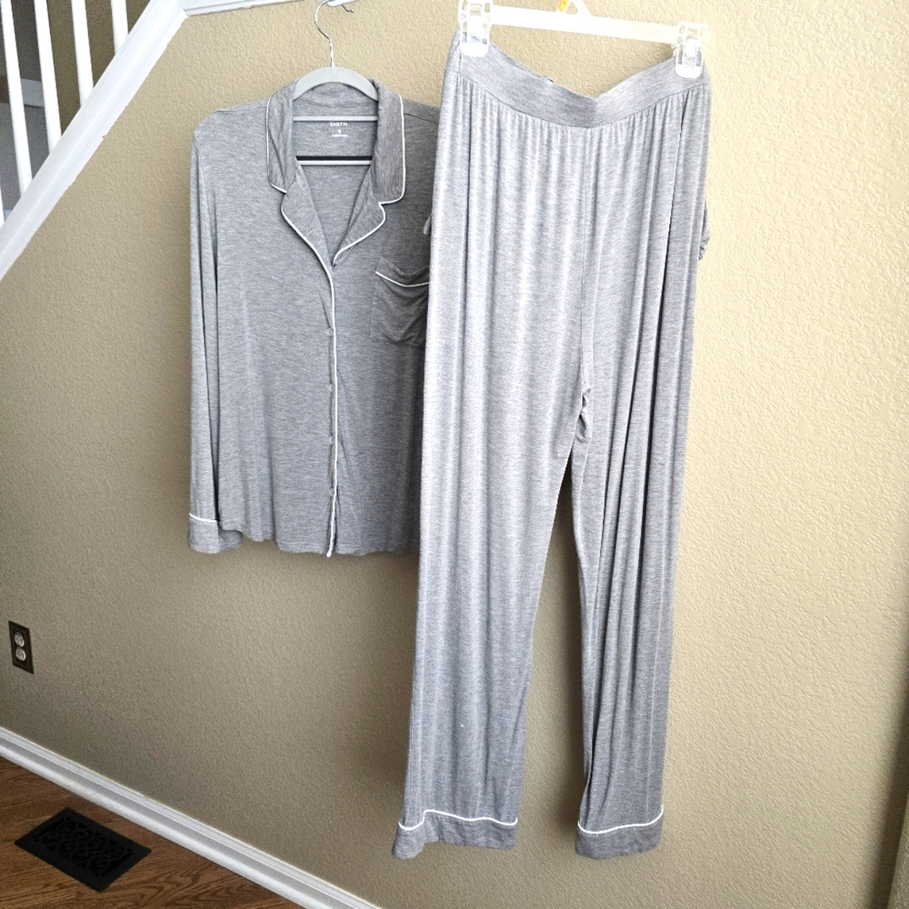 Women's cozy earth long sleeve stretch knit bamboo pajama set size M with bag